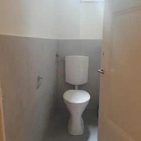 Apartament Center *